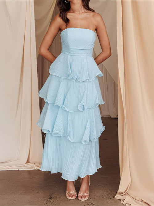 A New Sexy and Fashionable Strapless and Backless Cake Dress for Summer Women's Wear in Europe and America